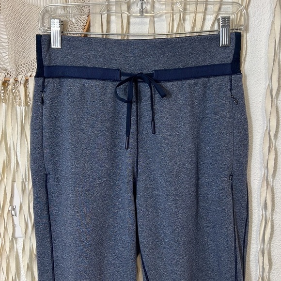 Lululemon Cool & Collected Jogger 28" size 6 in Heathered Speckled True Navy - Picture 3 of 16